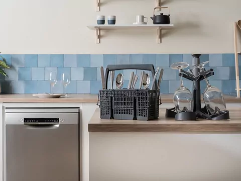 Jak wyczyścić zmywarkę?