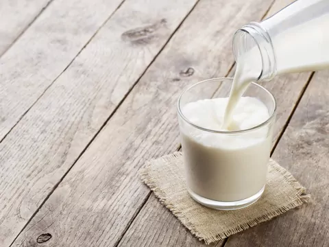 Dlaczego trzeba pasteryzować mleko?