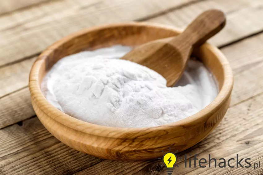 Soda ma lekkie właściwości ścierne soda