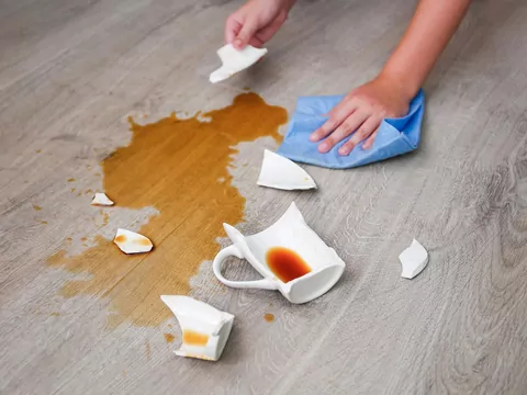 Gdzie wyrzucić słłuczony kubek?