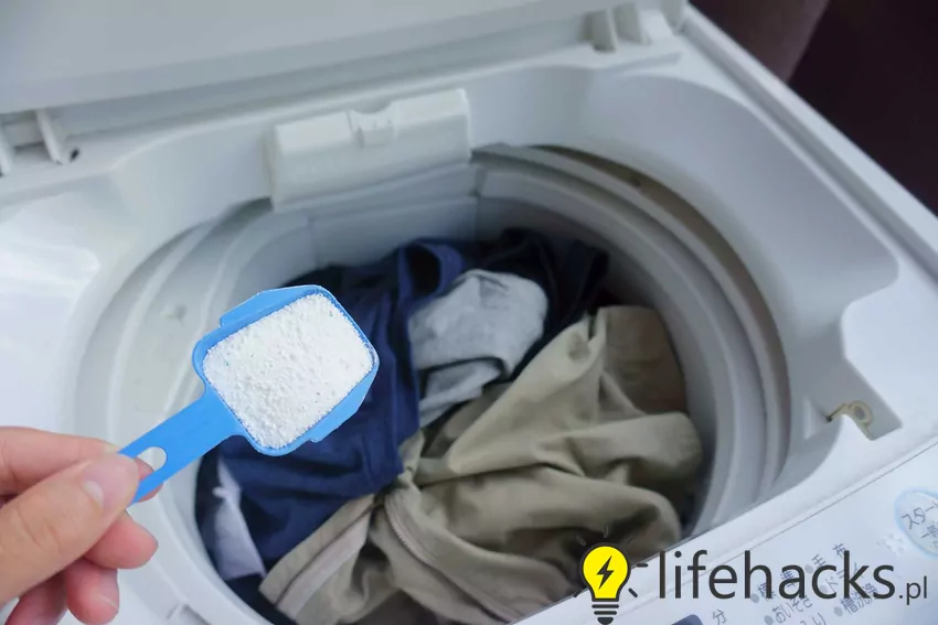 Ile proszku do prania wsypać do pralki? Poradnik praktyczny Proszek wsypywany do pralki