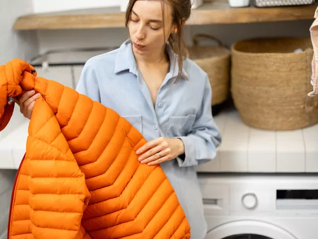 Jak prać kurtkę puchową