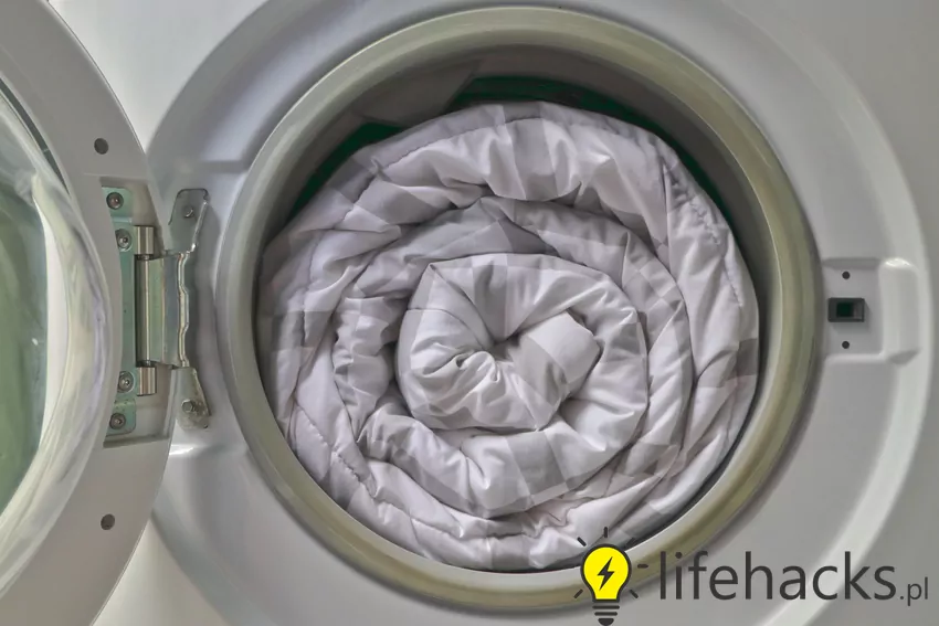 Kołdra w pralce