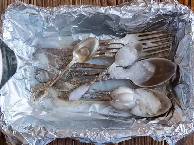 Domowe sposoby na czyszczenie srebra