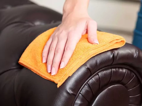 Czyszczenie ekoskóry - domowe sposoby