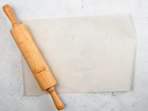 Czym zastąpić papier do pieczenia?
