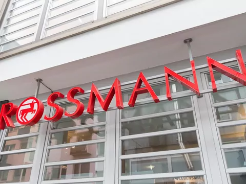 Promocja na zapach Guess w Rossmannie