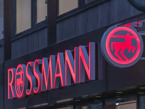 Promocja na Prada La Femme w Rossmannie