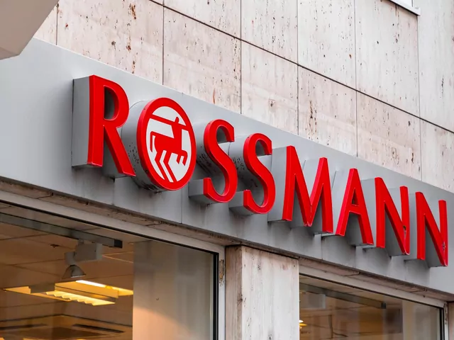 Promocja na Yves Saint Laurent w Rossmannie