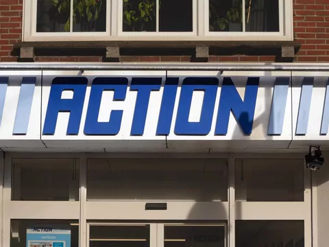 Promocja na Guess a Action